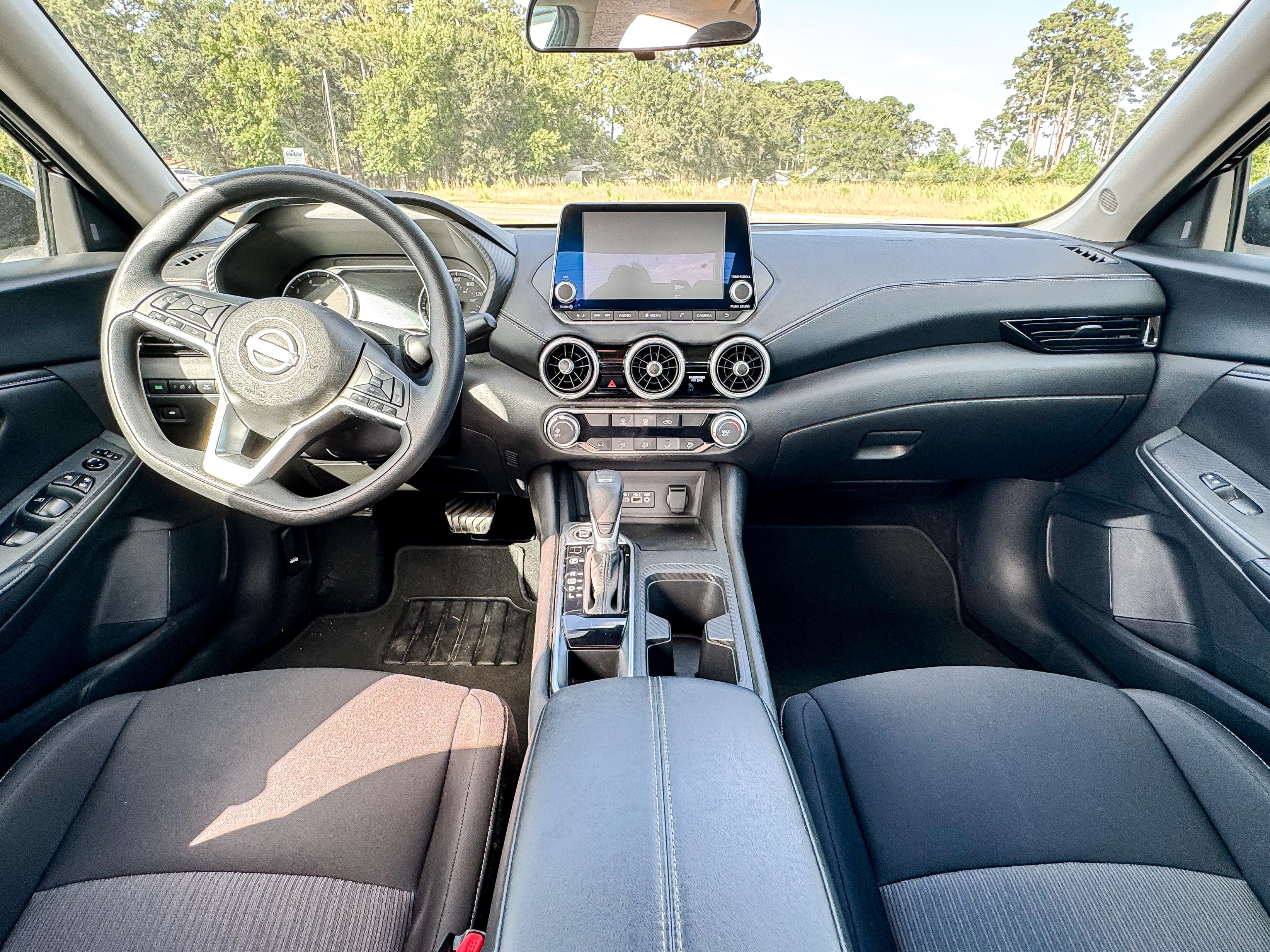 2024 Nissan Sentra SV - Photo 6